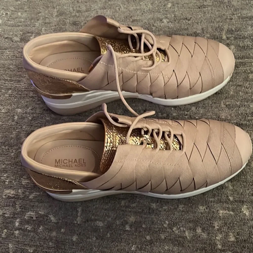 Michael Kors Cydney Metallic Webbed Sneaker size  9.5